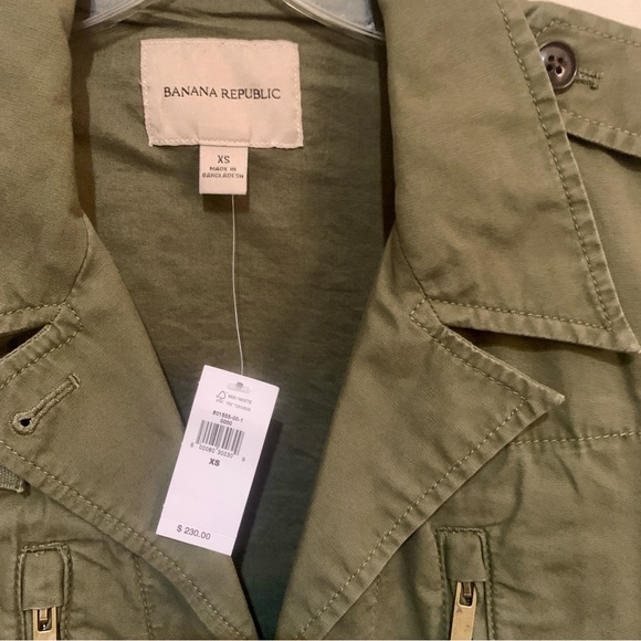 Extra small NWT olive green canvas jacket from Banana Republic - Picture 3 of 7